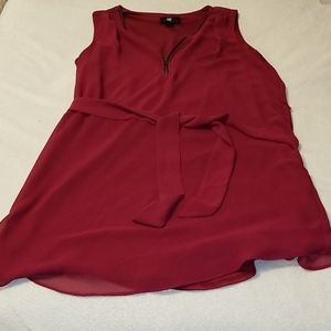 Sleeveless shirt dress
